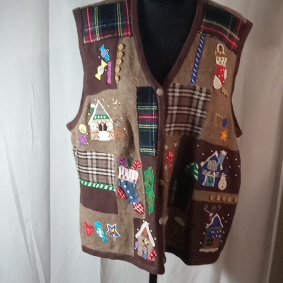 Designers Originals Jackets & Blazers - Designers original Christmas vest size extra large